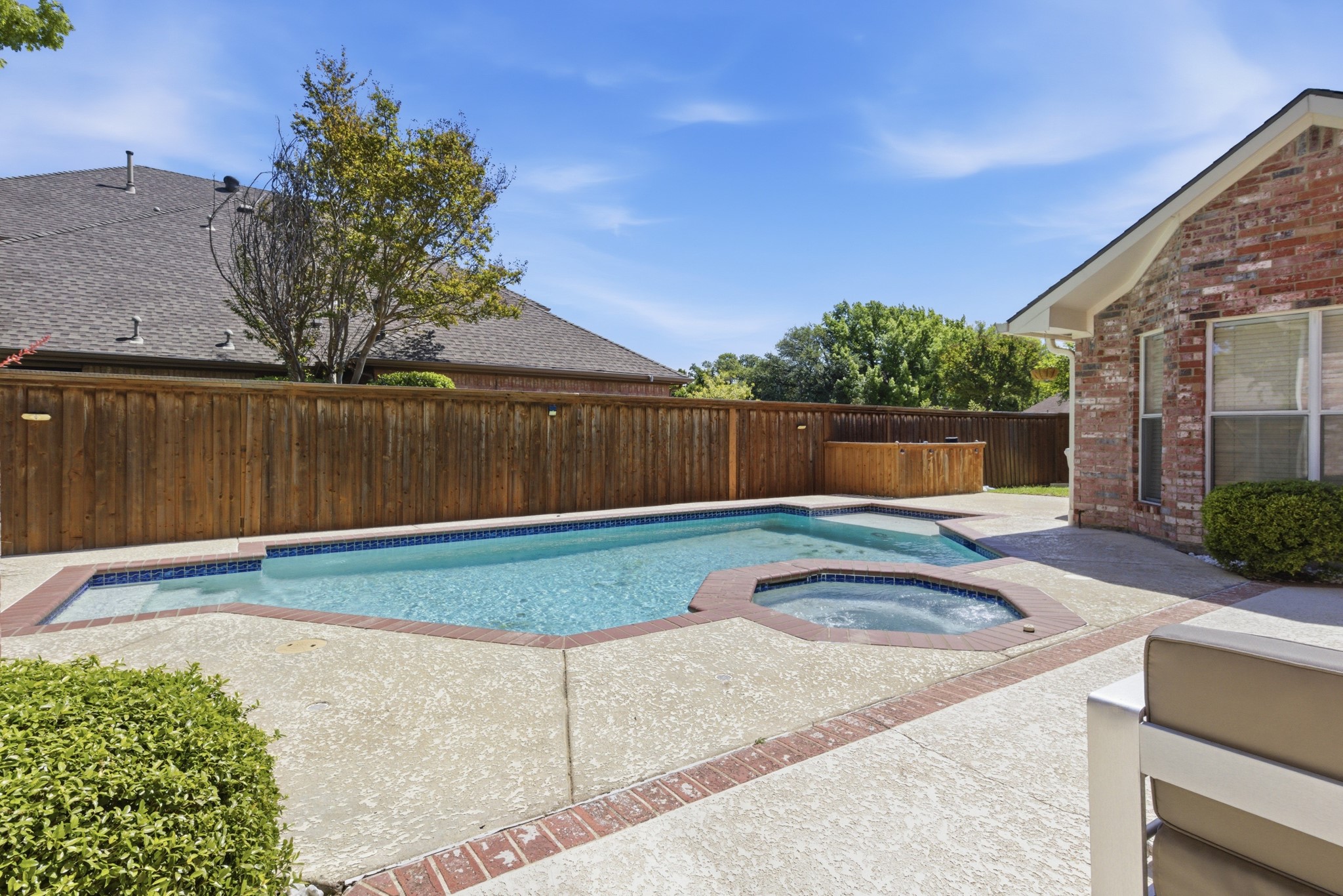 2904 Chalfont Lane