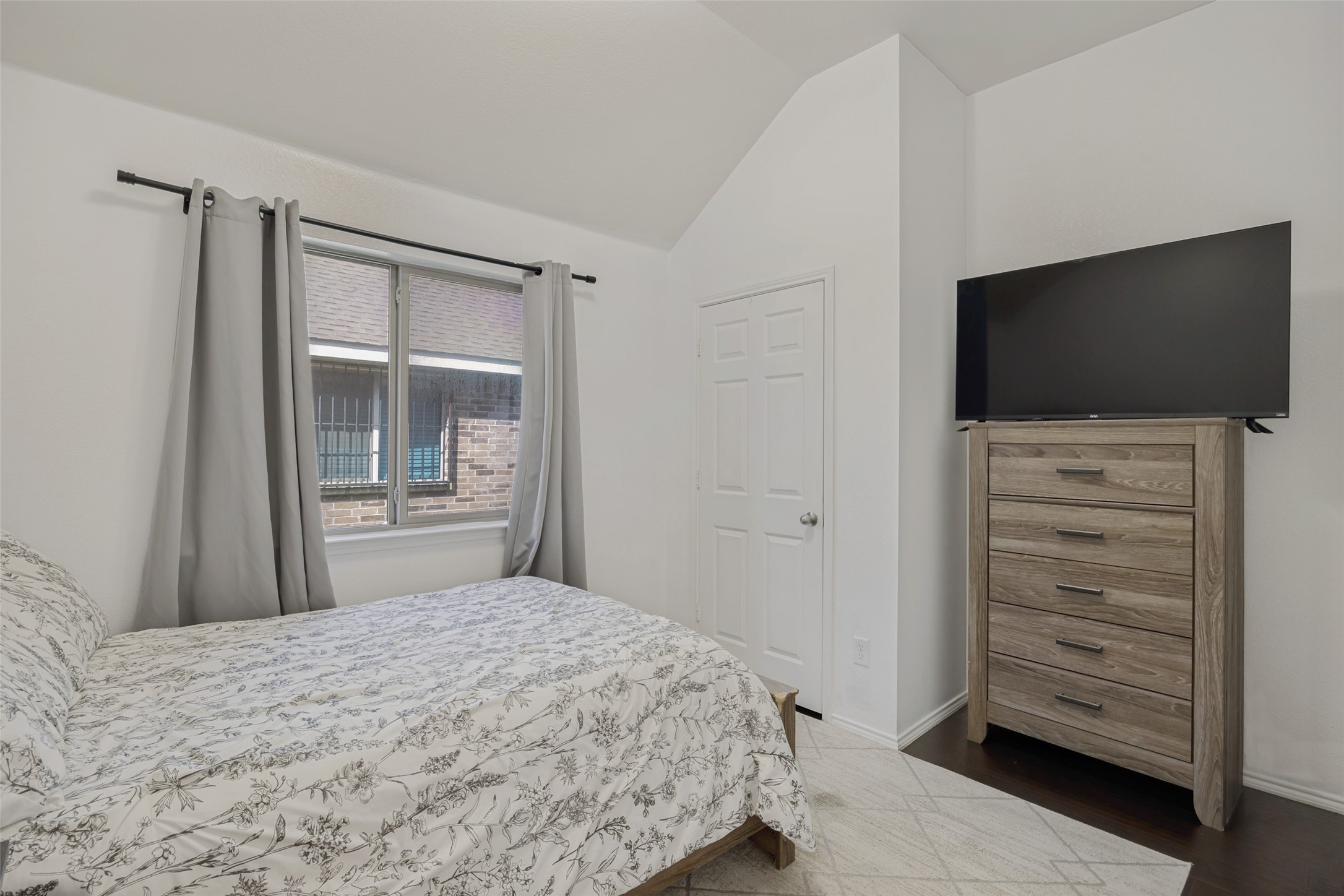 3339 Shining Light Drive