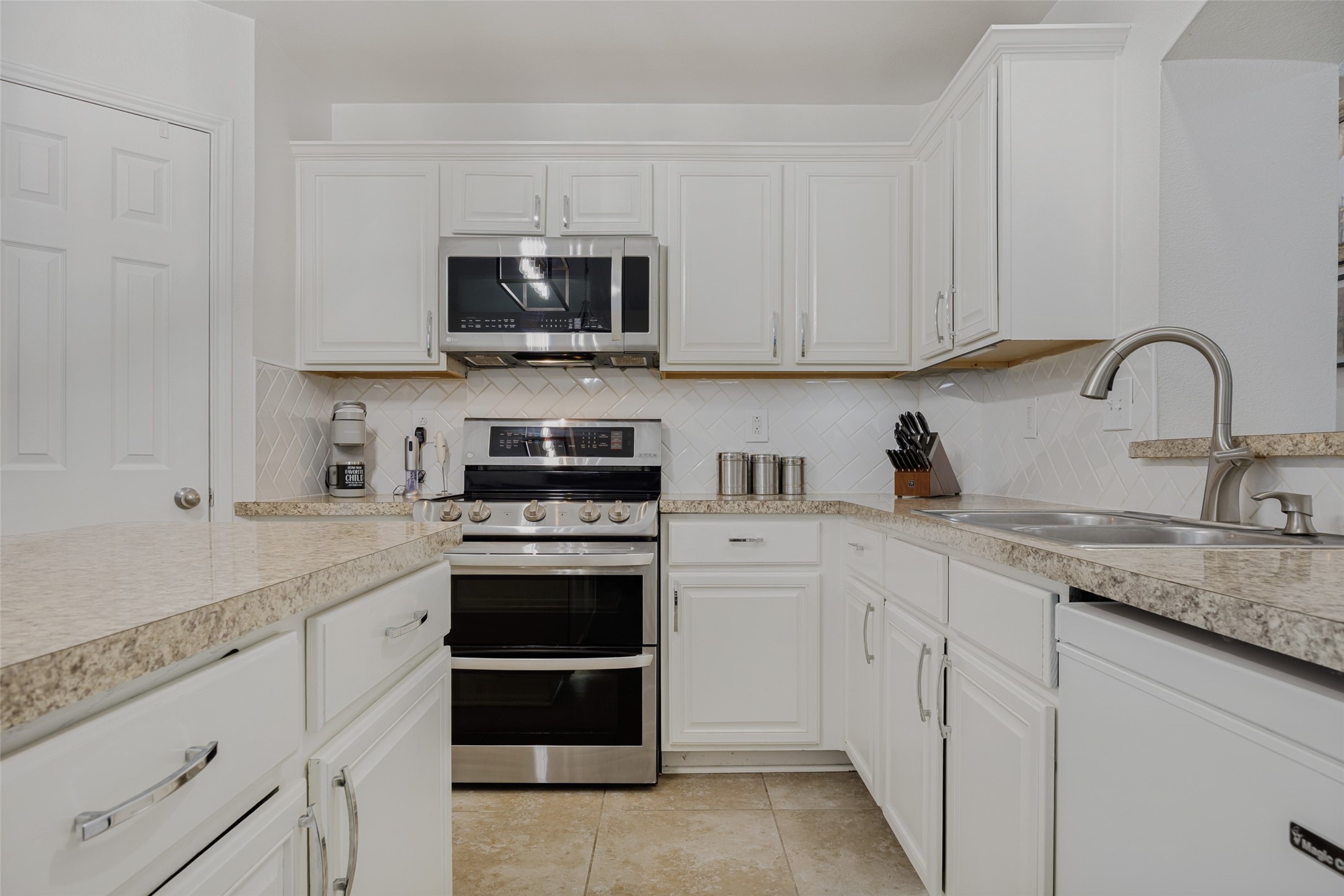 3339 Shining Light Drive