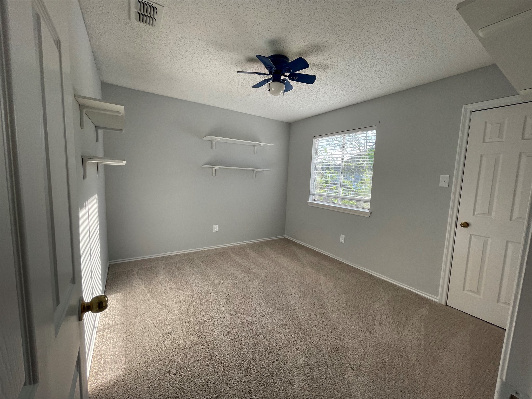 728 Fawn Valley Drive