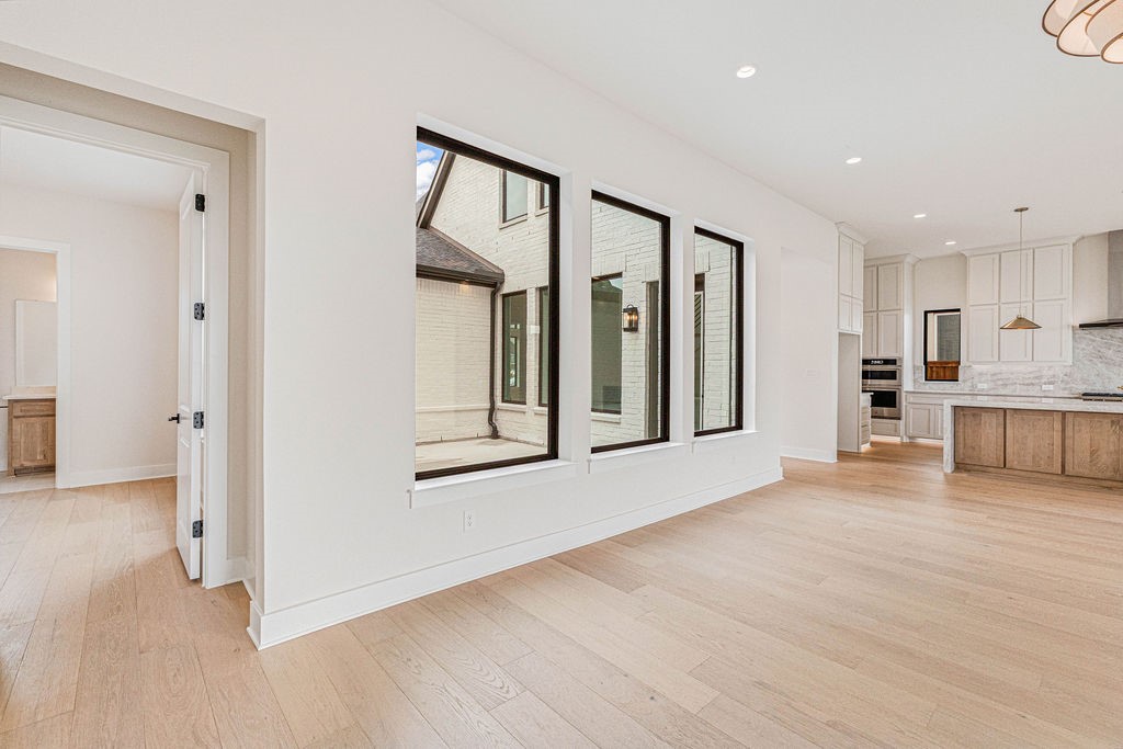 341 Harrison Lane