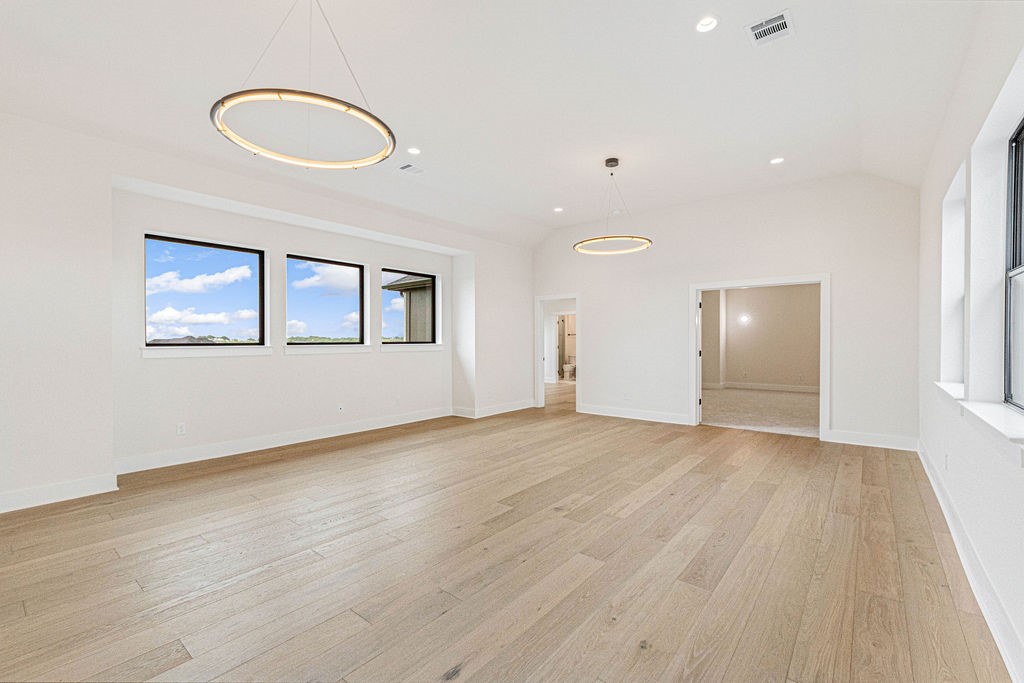 341 Harrison Lane