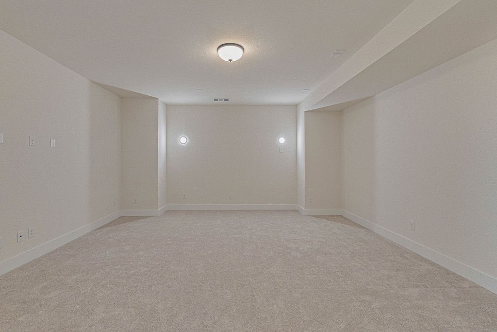 341 Harrison Lane