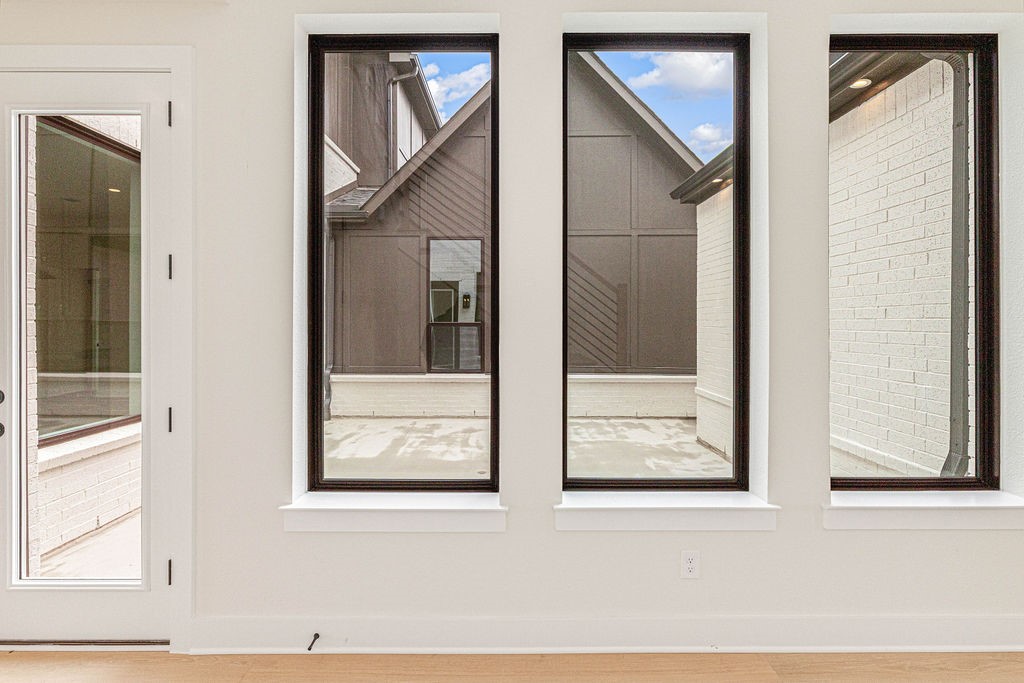 341 Harrison Lane