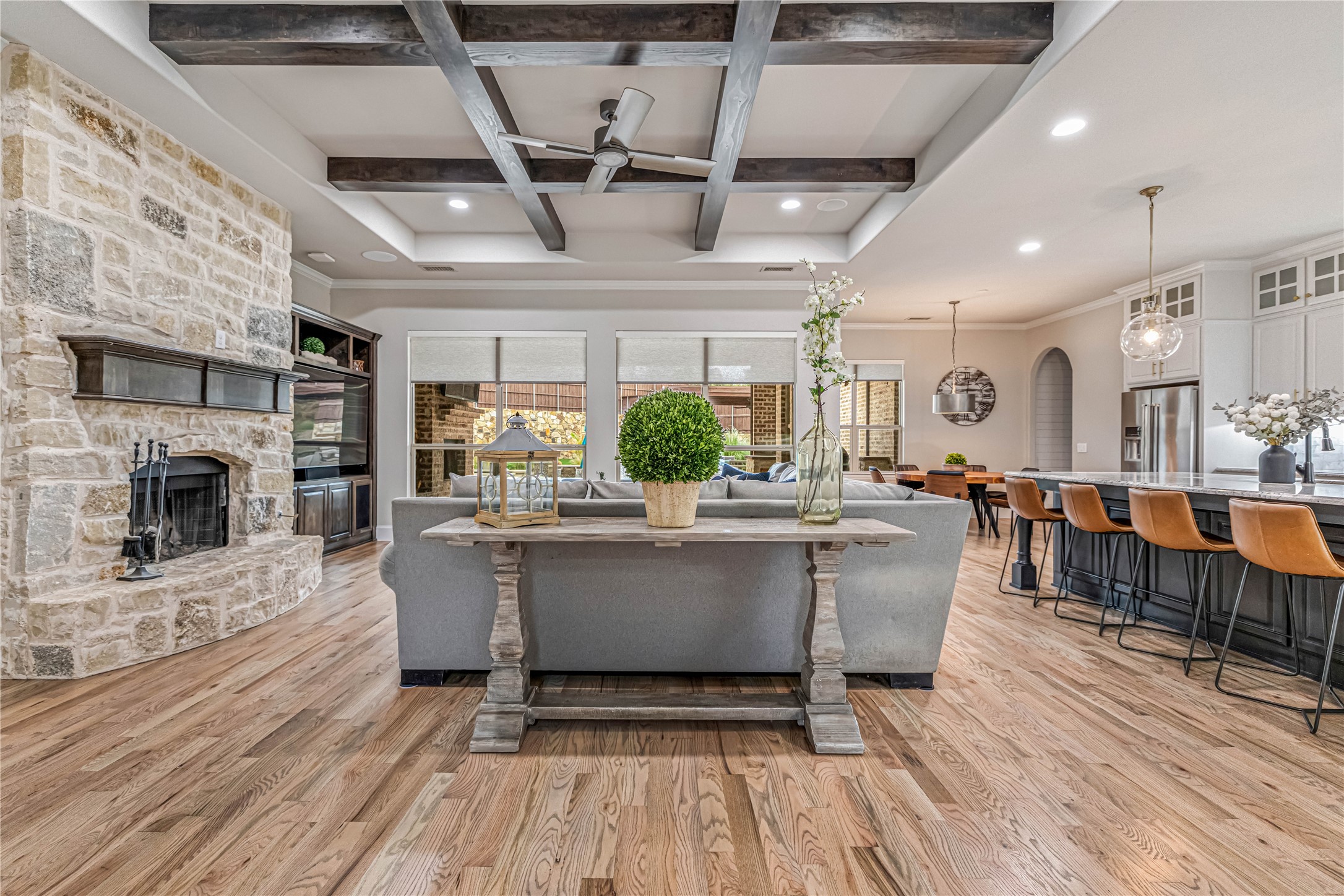 960 Packsaddle Trail