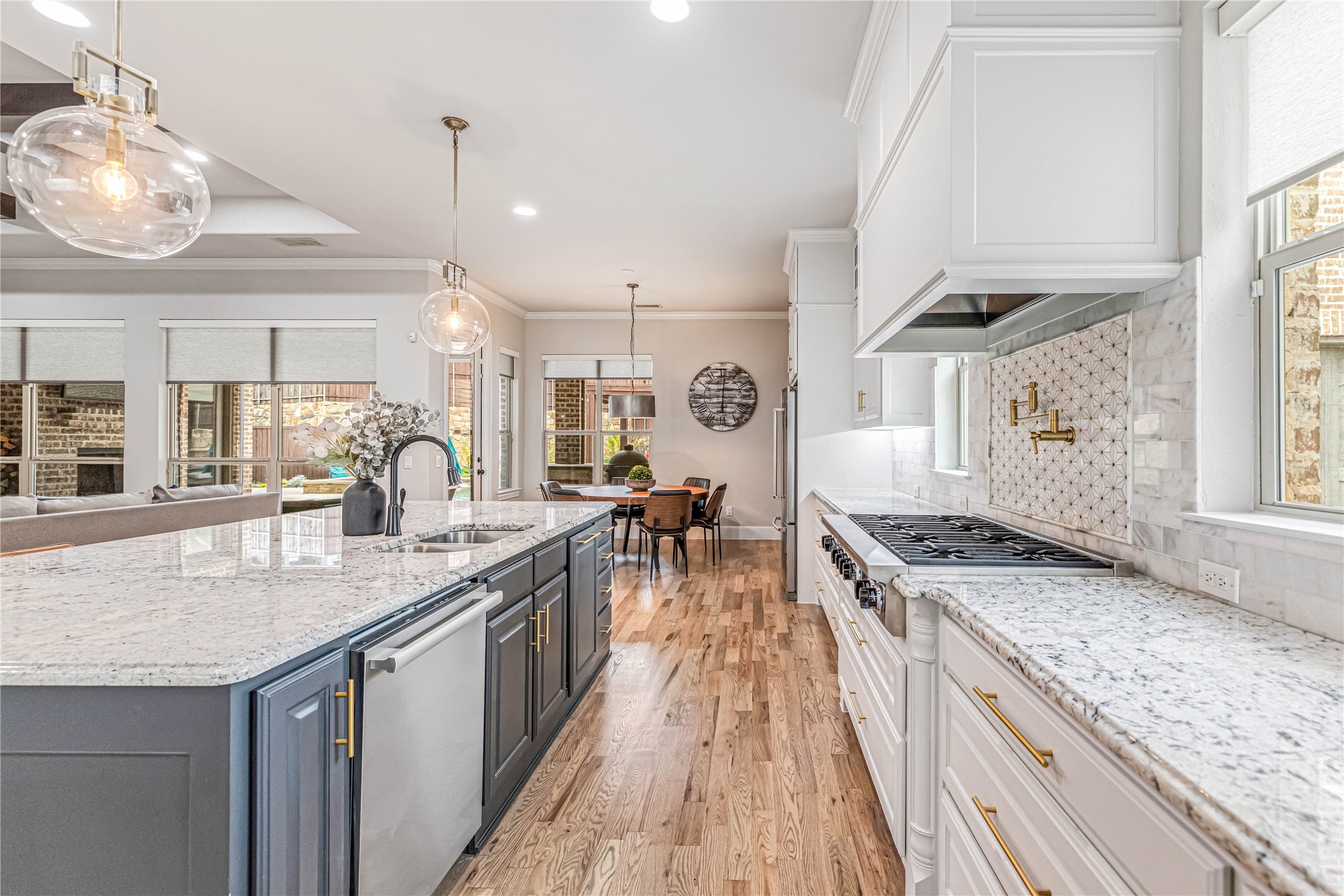 960 Packsaddle Trail