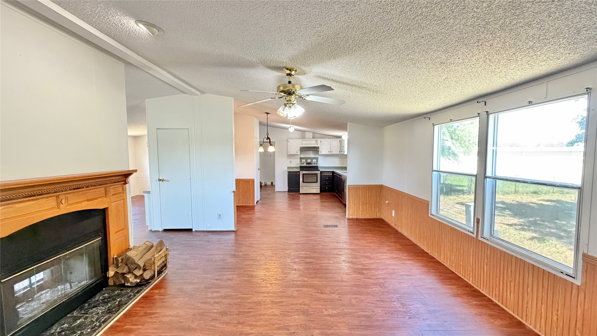 3789 Jacobs Lane