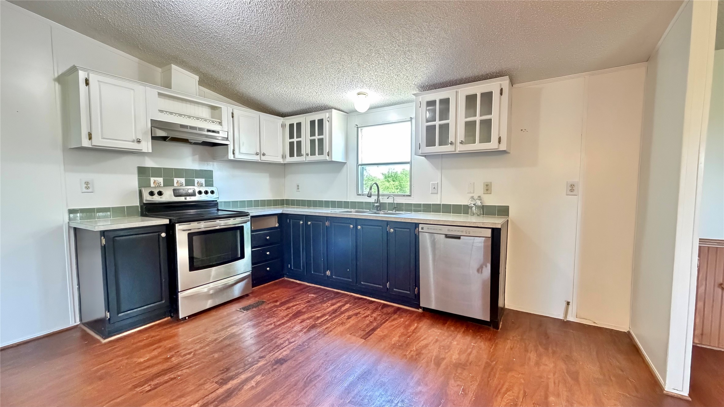 3789 Jacobs Lane