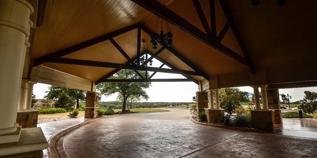 8620 Retreat Boulevard