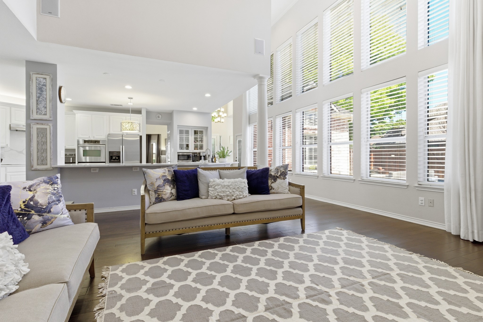 2904 Chalfont Lane