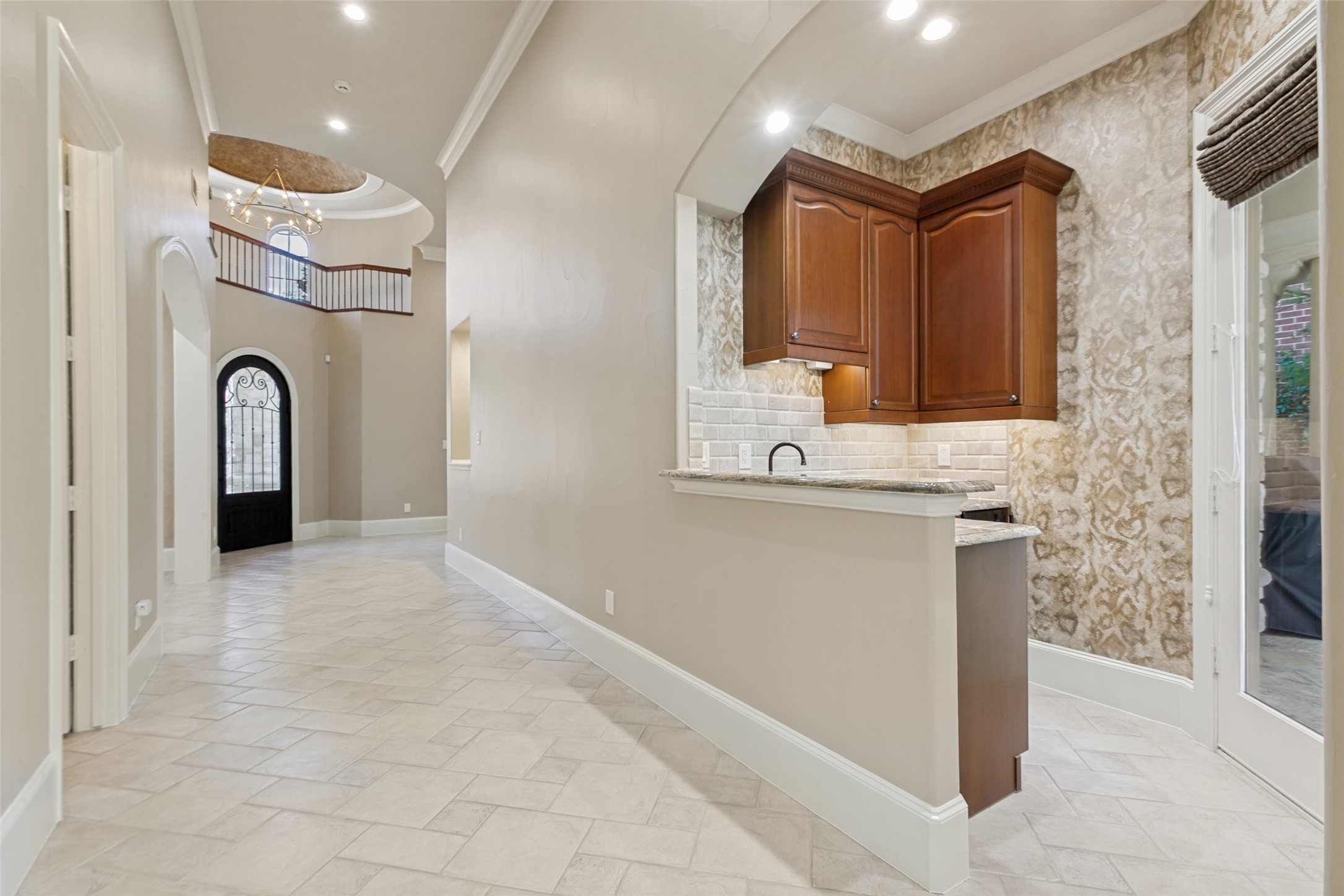 5128 Meadowlark Drive