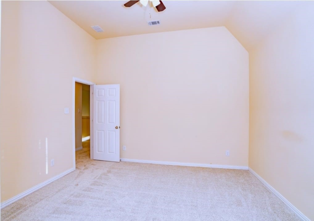 2439 Newcastle Bend