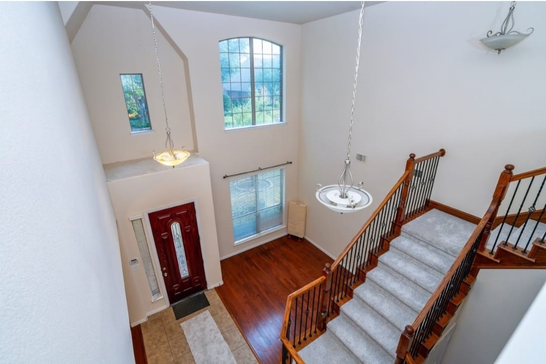 2439 Newcastle Bend