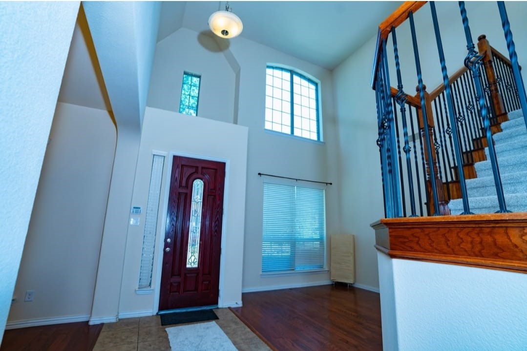 2439 Newcastle Bend