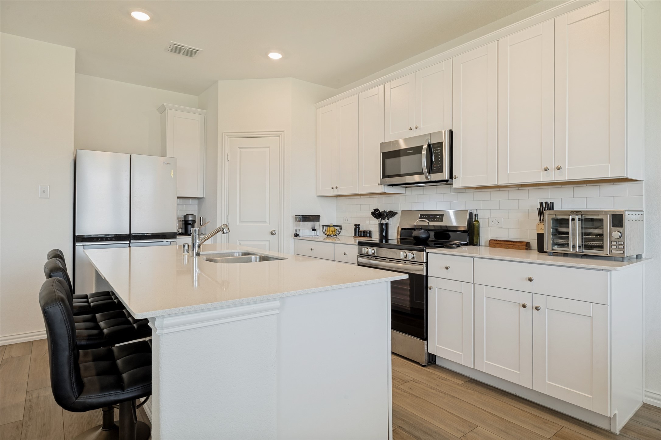 328 Ardsley Lane