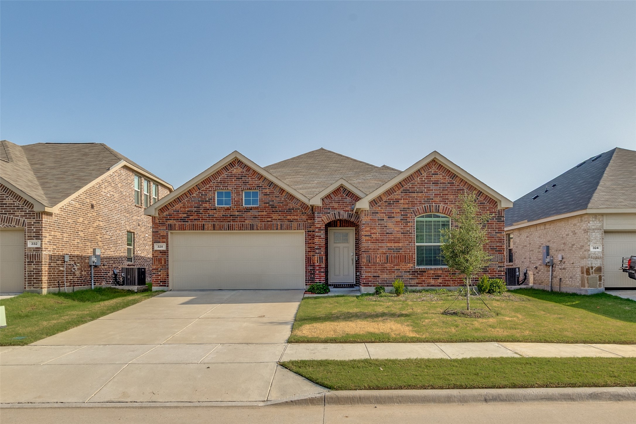 328 Ardsley Lane