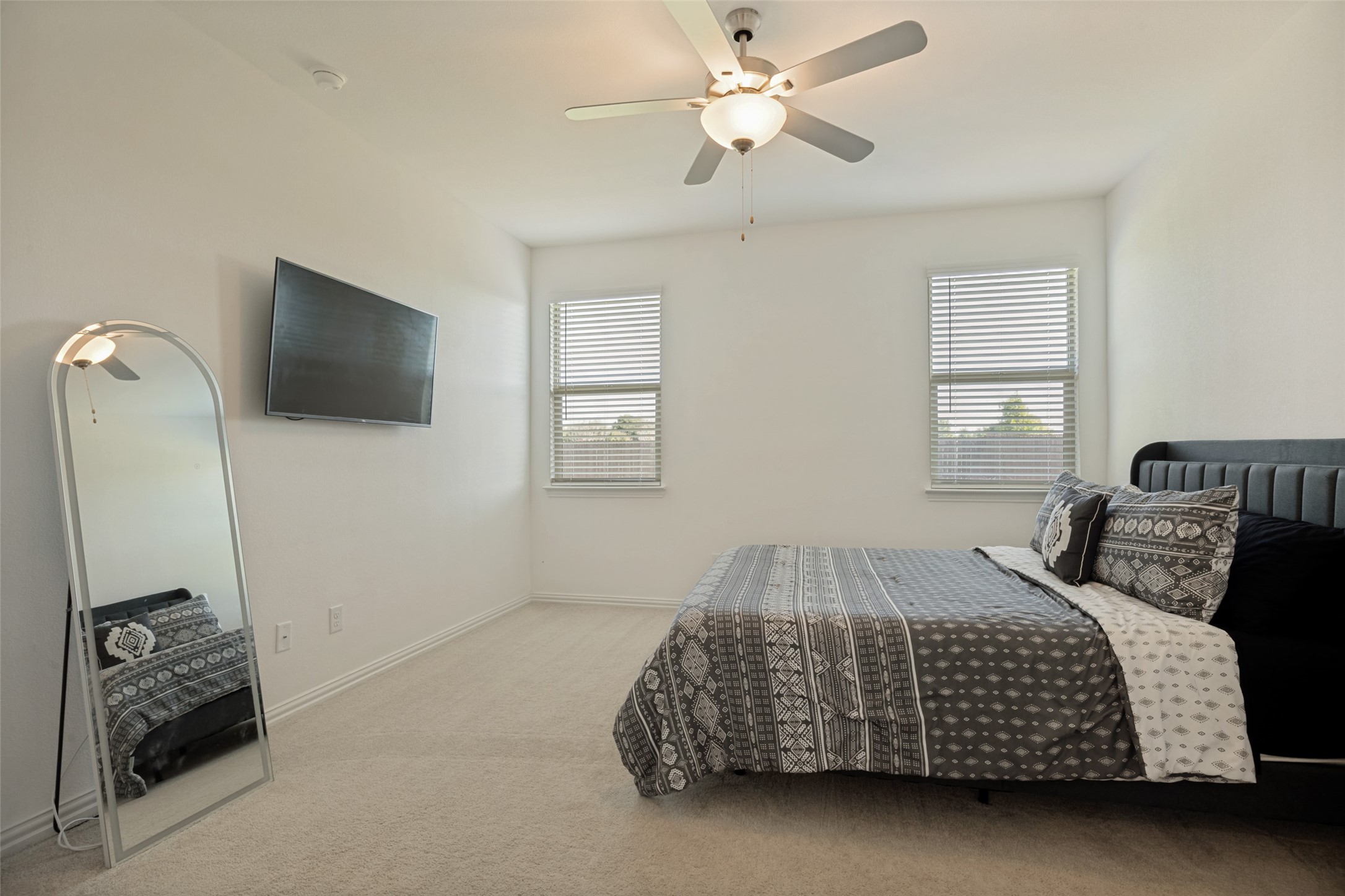 328 Ardsley Lane