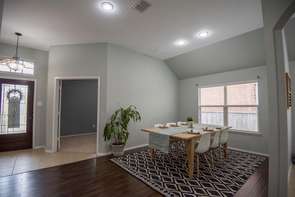 809 Hardwood Drive