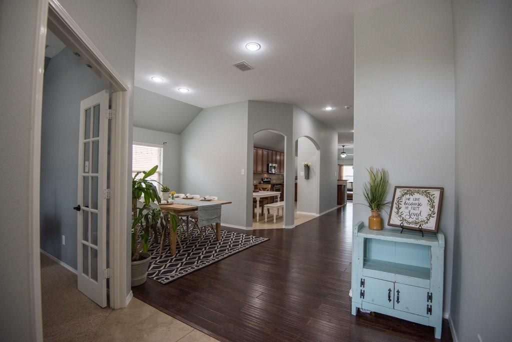 809 Hardwood Drive