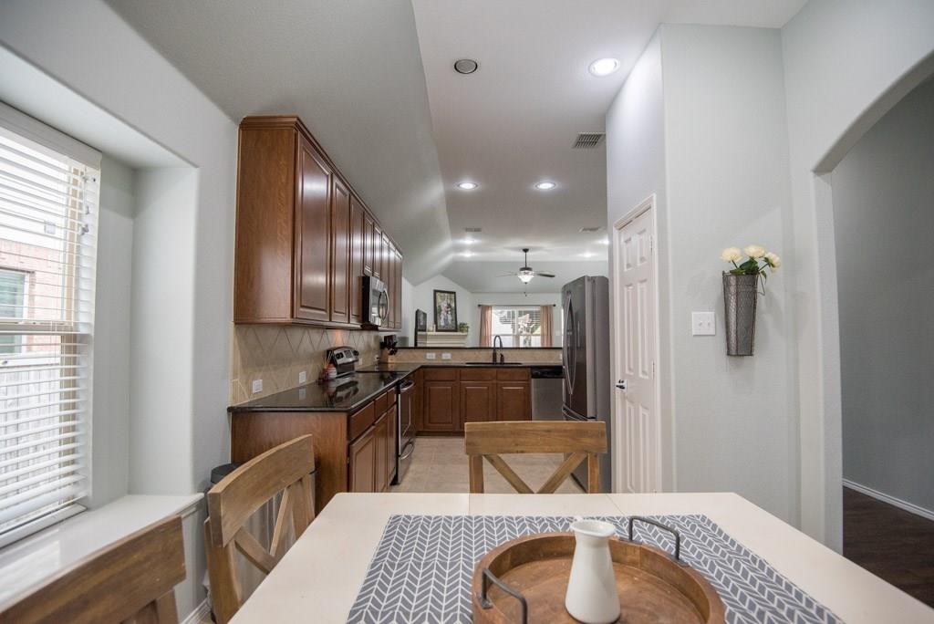 809 Hardwood Drive