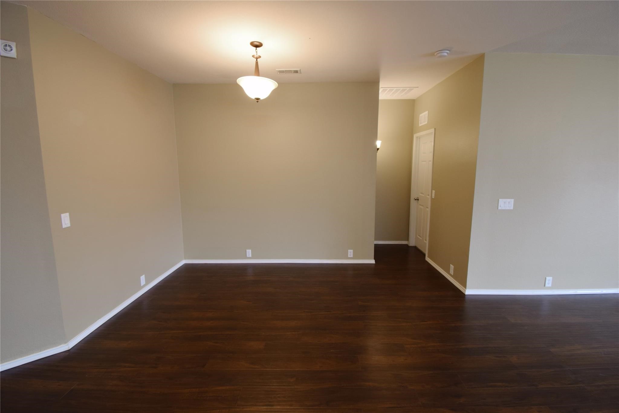 1006 Abigail Drive