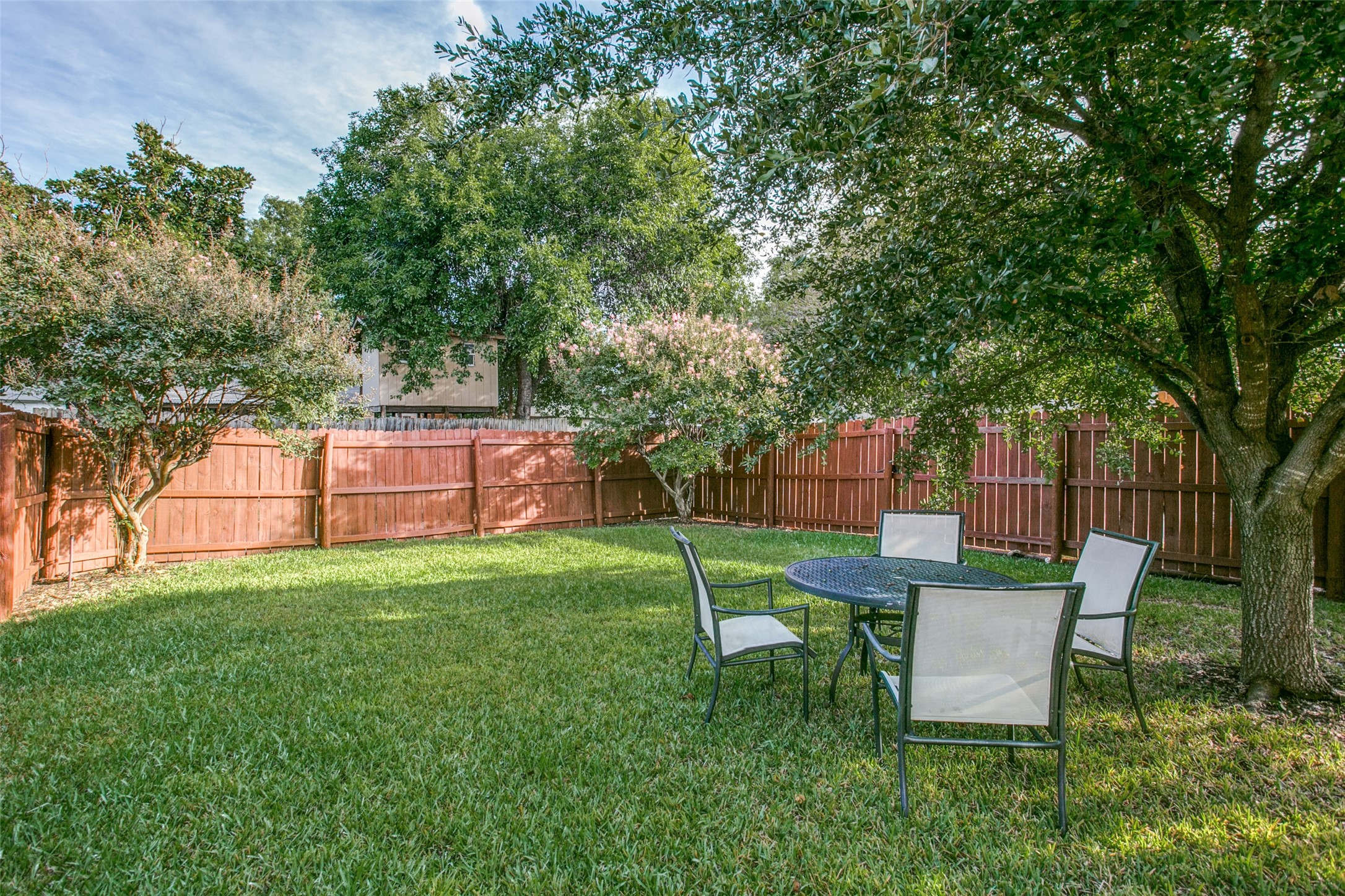 1013 Carriagehouse Lane