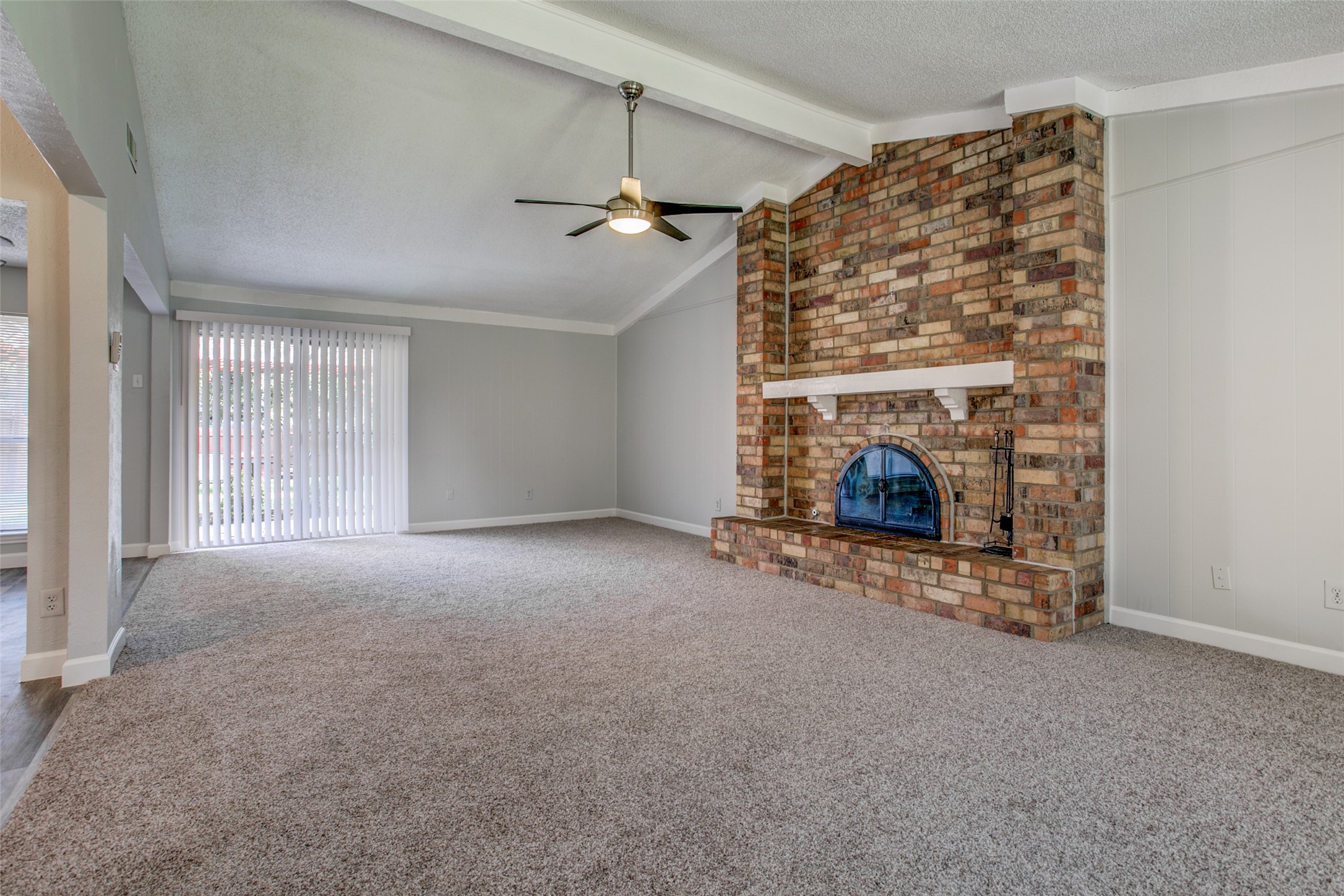 1013 Carriagehouse Lane