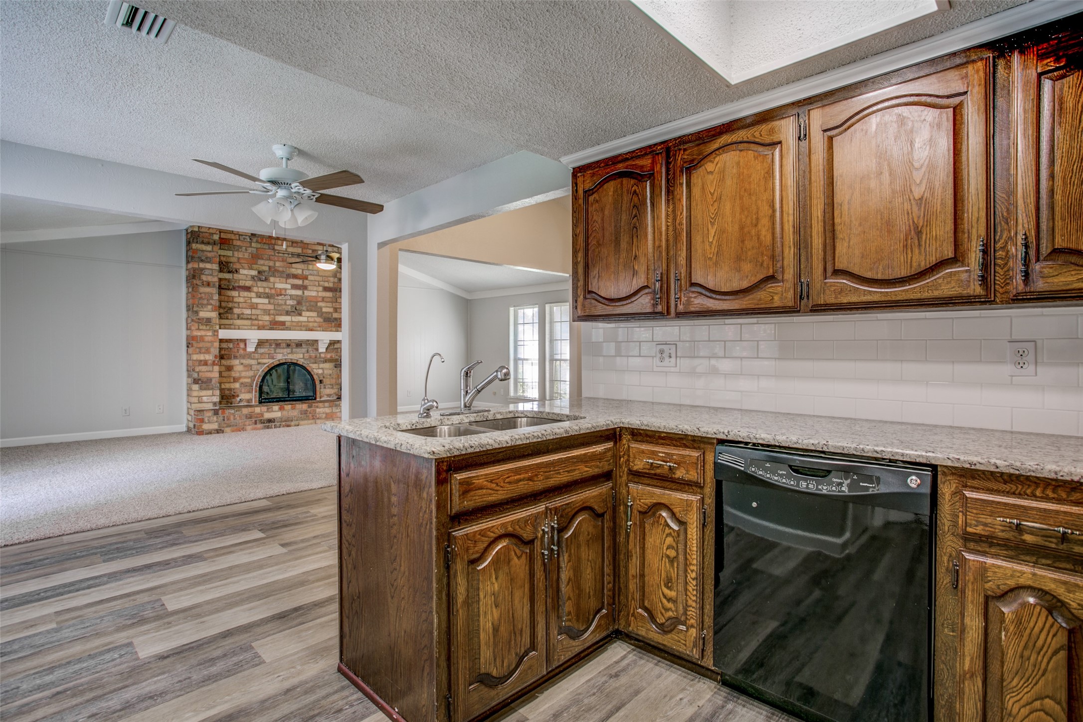 1013 Carriagehouse Lane