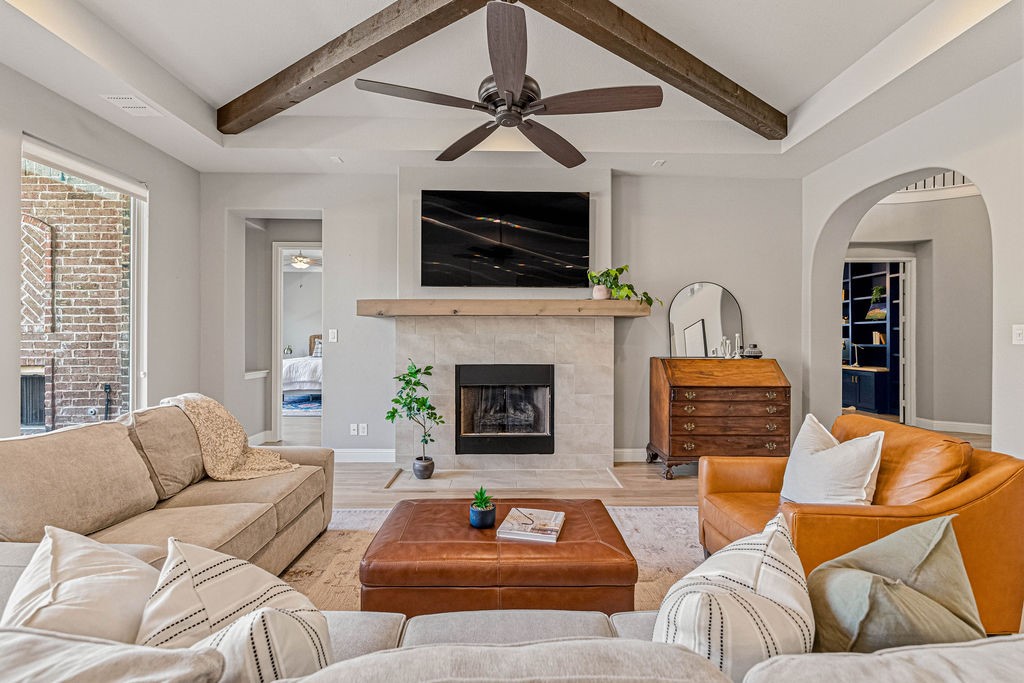 1405 Grassland Drive