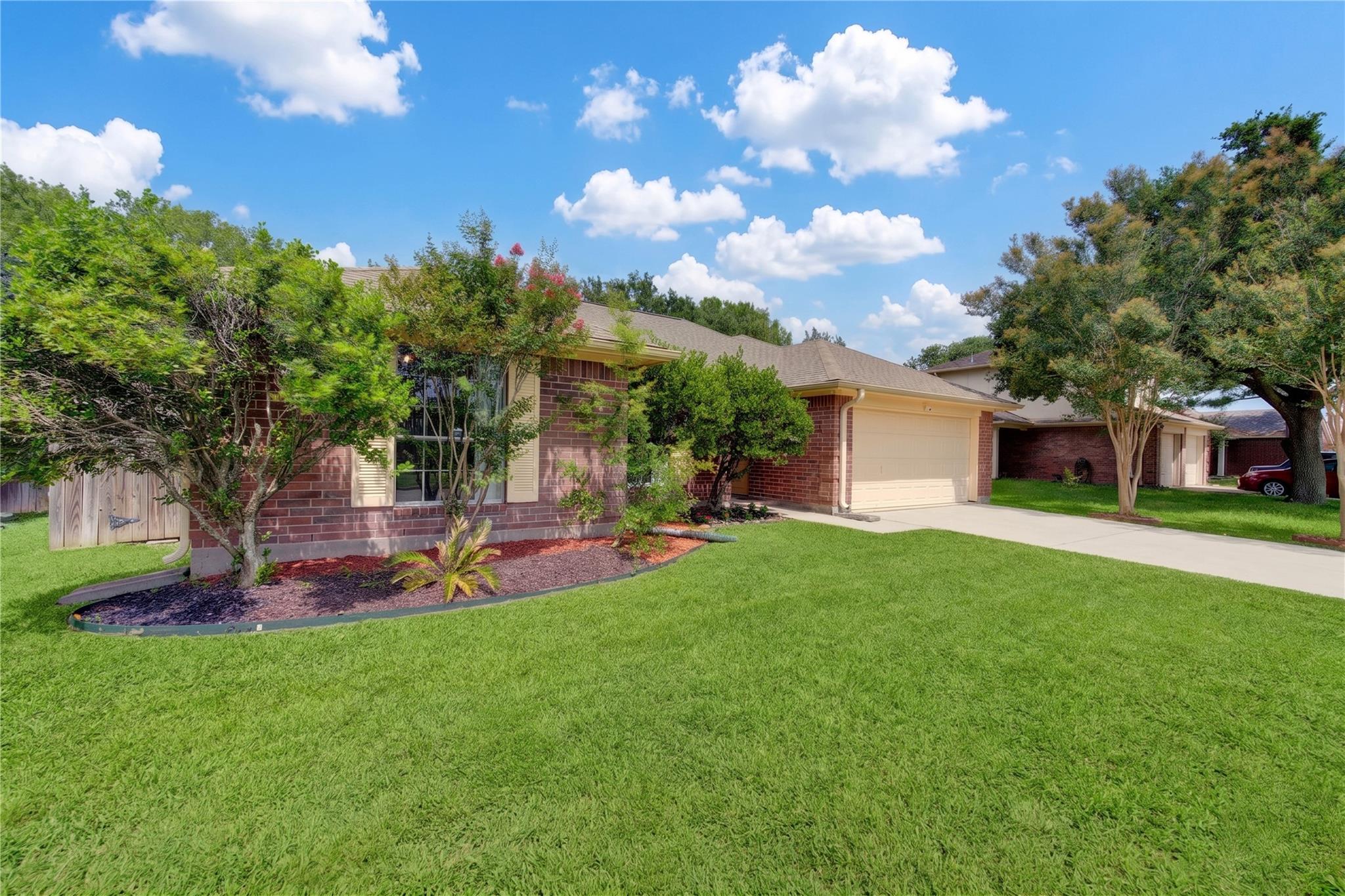 7302 Greenwood Point Drive