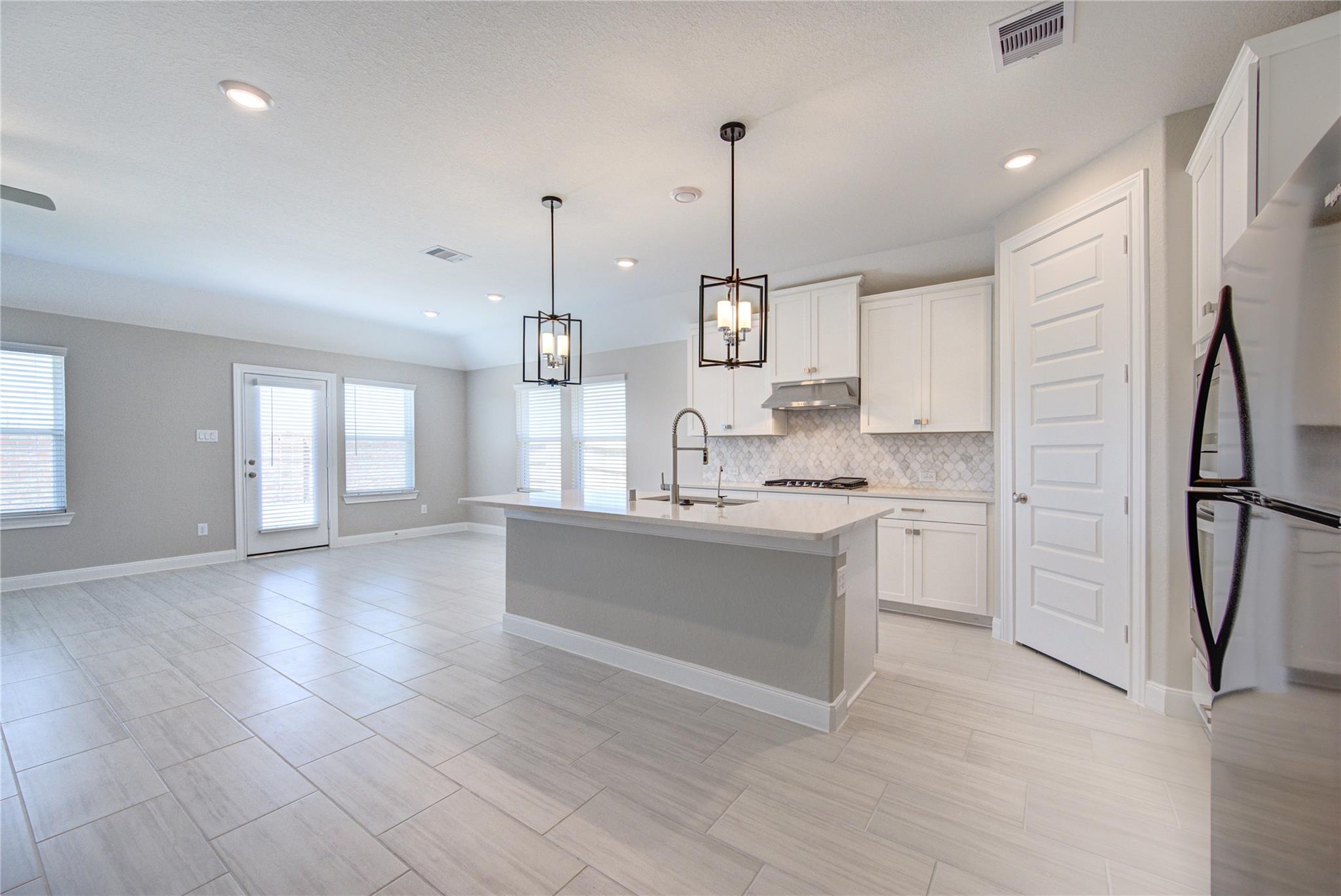 11123 Santiago River Lane