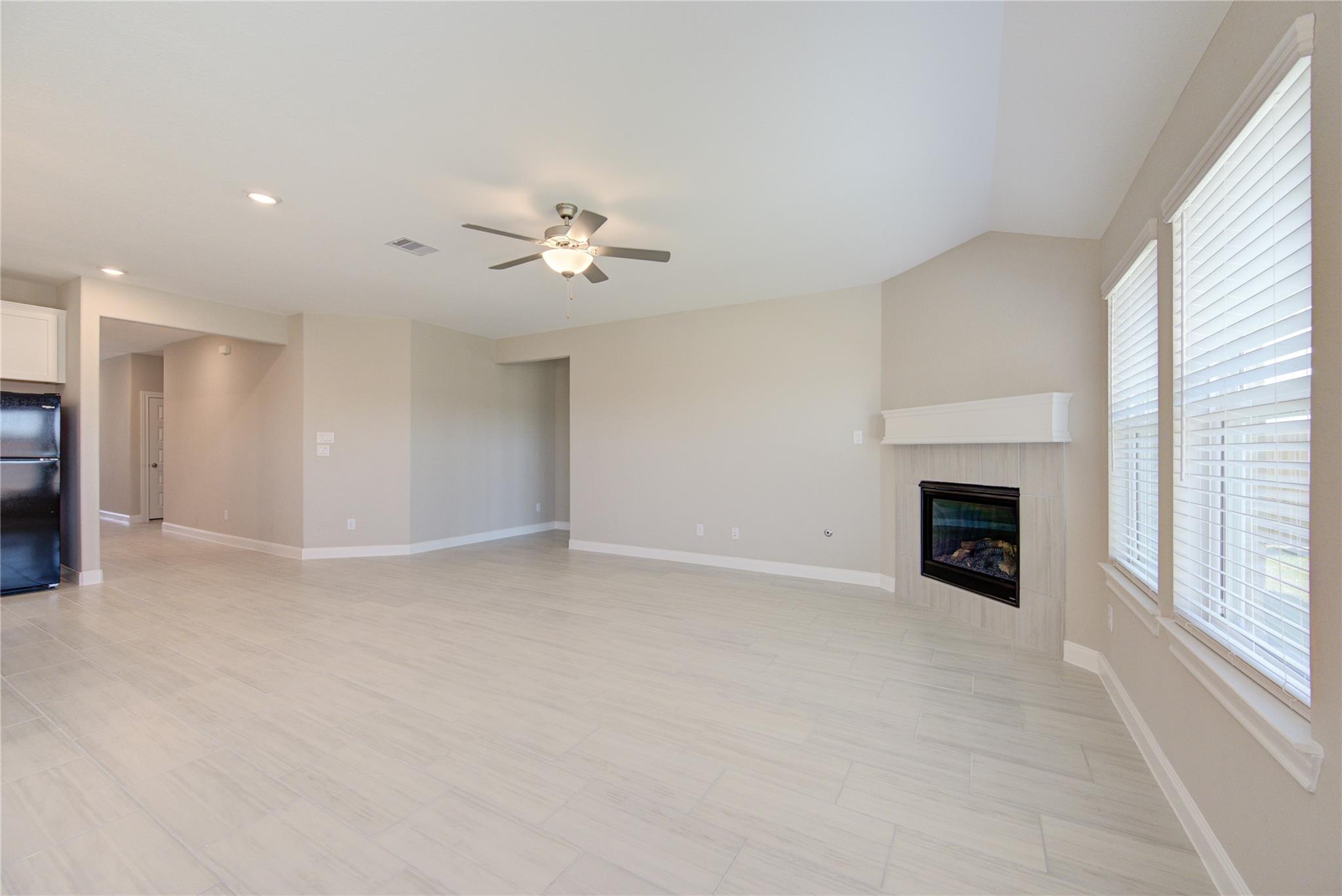 11123 Santiago River Lane