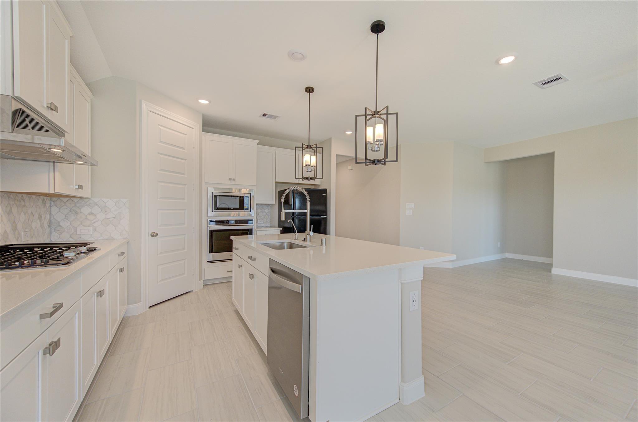 11123 Santiago River Lane