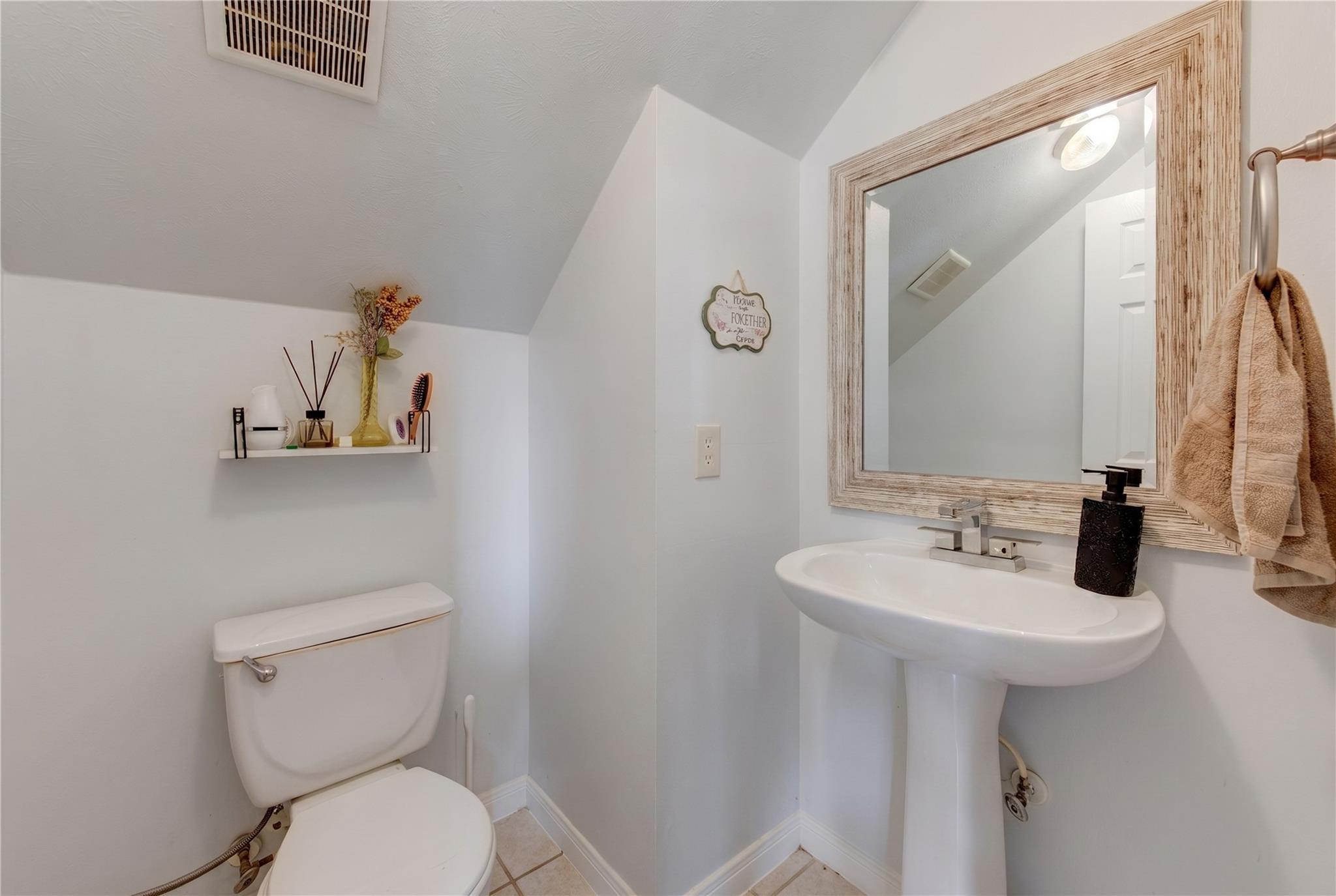 5911 Canyon Brook Court