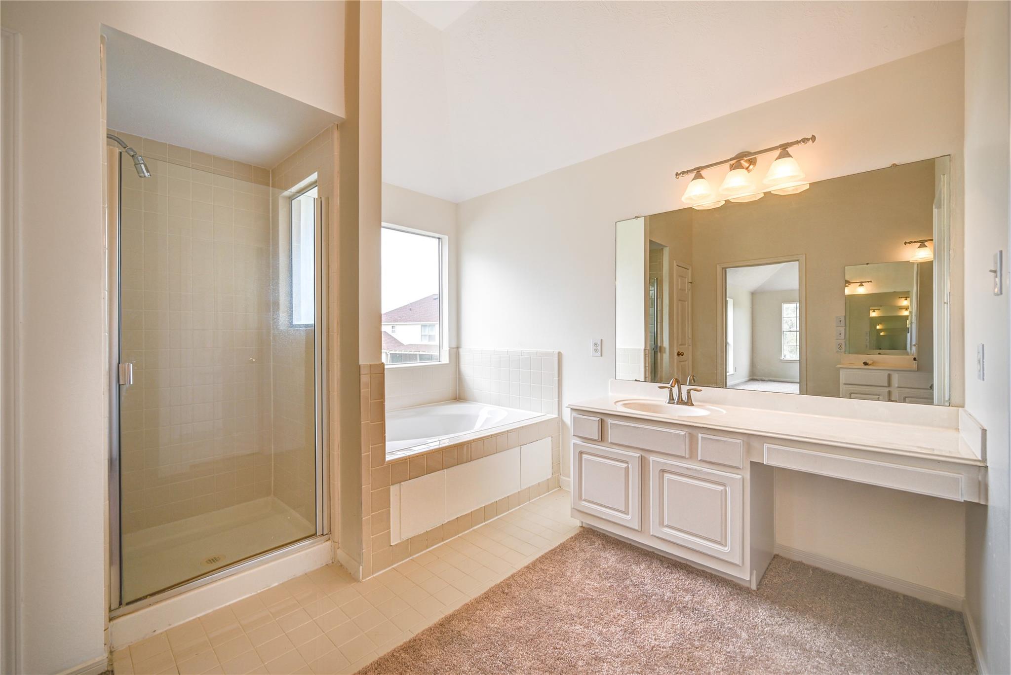 11906 Dinosaur Valley Drive