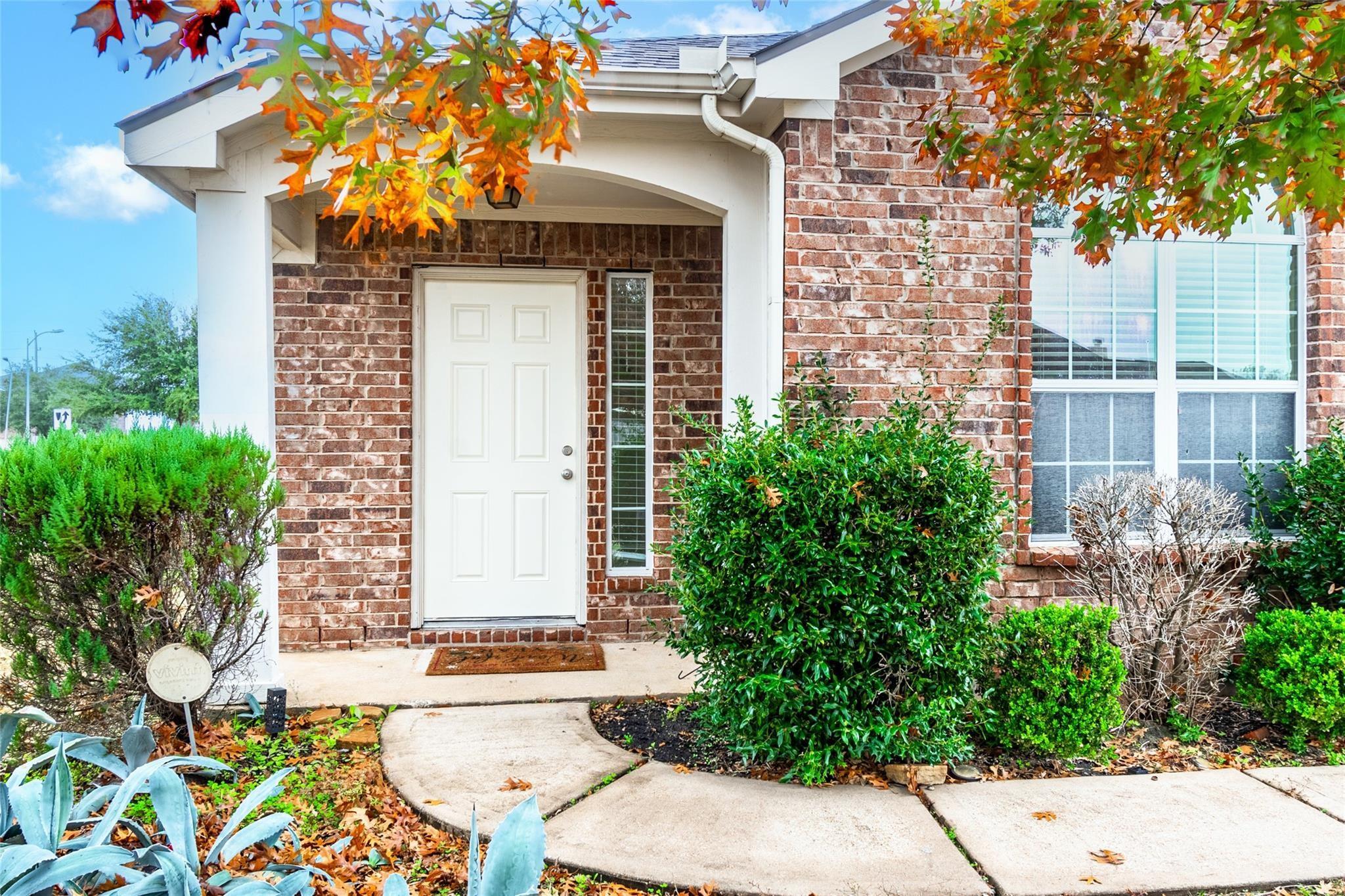 24622 Colonial Birch Lane