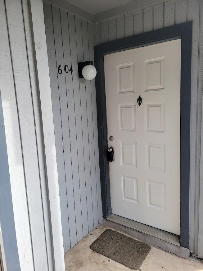 6606 De Moss Drive # 604