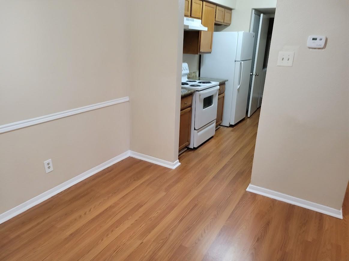 6606 De Moss Drive # 604