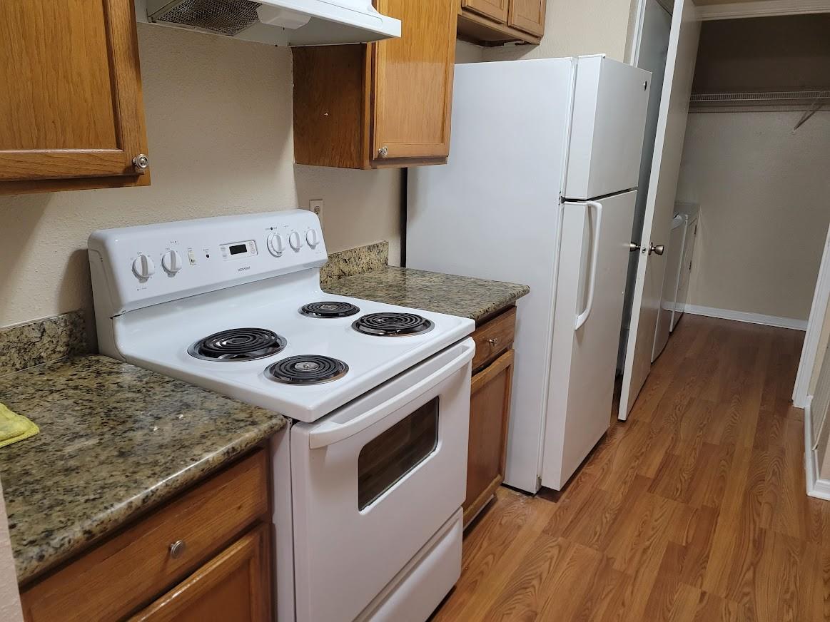 6606 De Moss Drive # 604