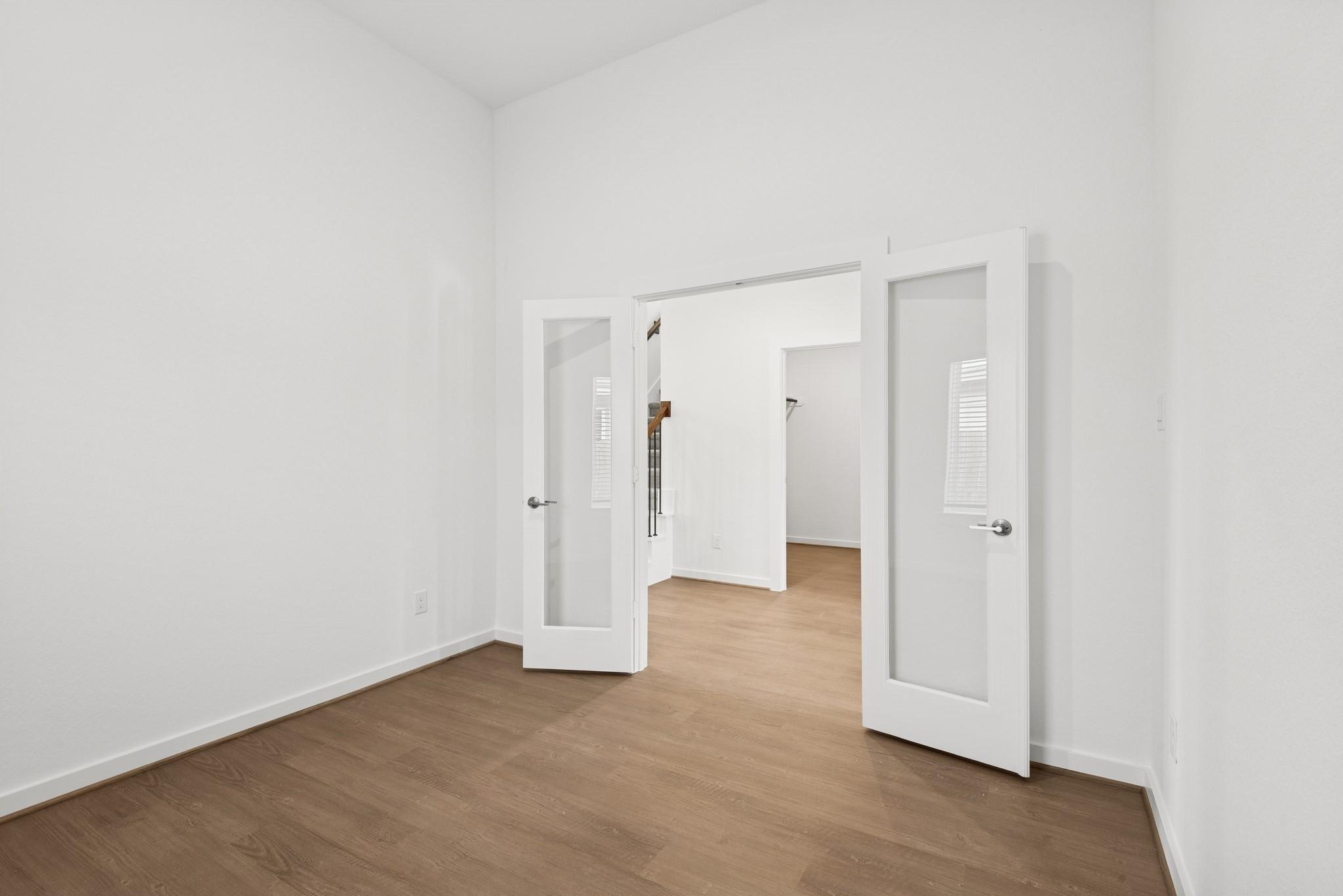 32215 Sunbeam Drive