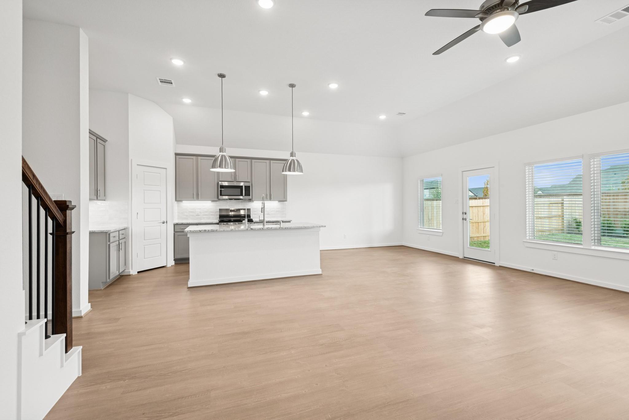 32215 Sunbeam Drive