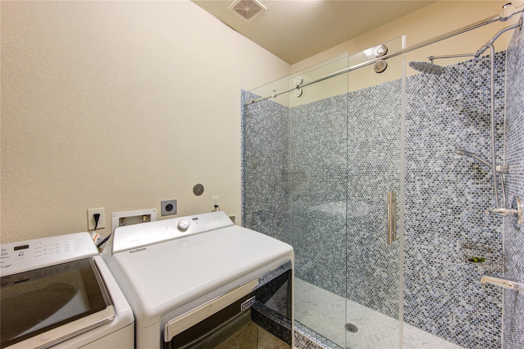 11227 Dunstan Hill Drive
