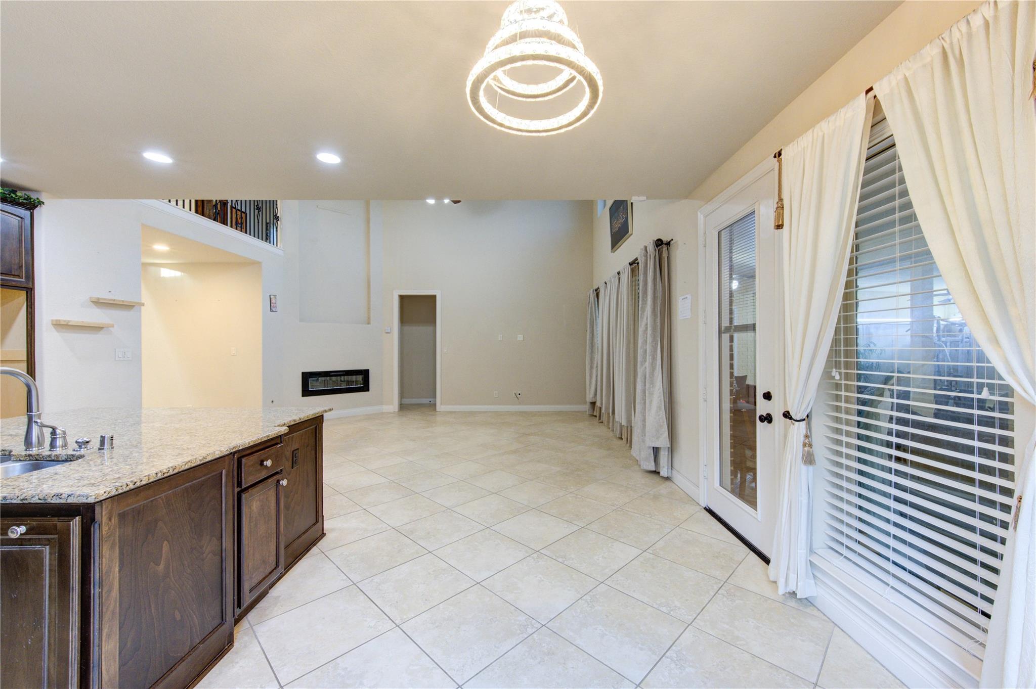 11227 Dunstan Hill Drive