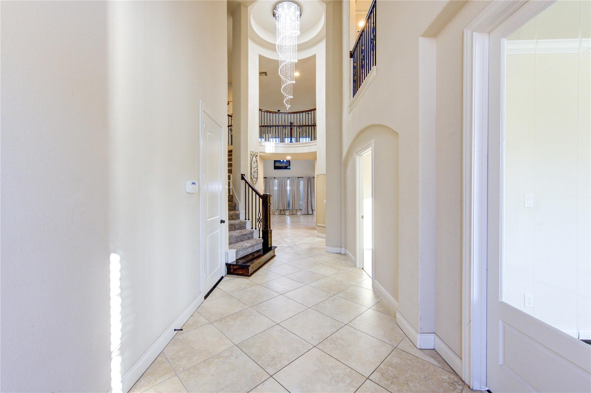 11227 Dunstan Hill Drive