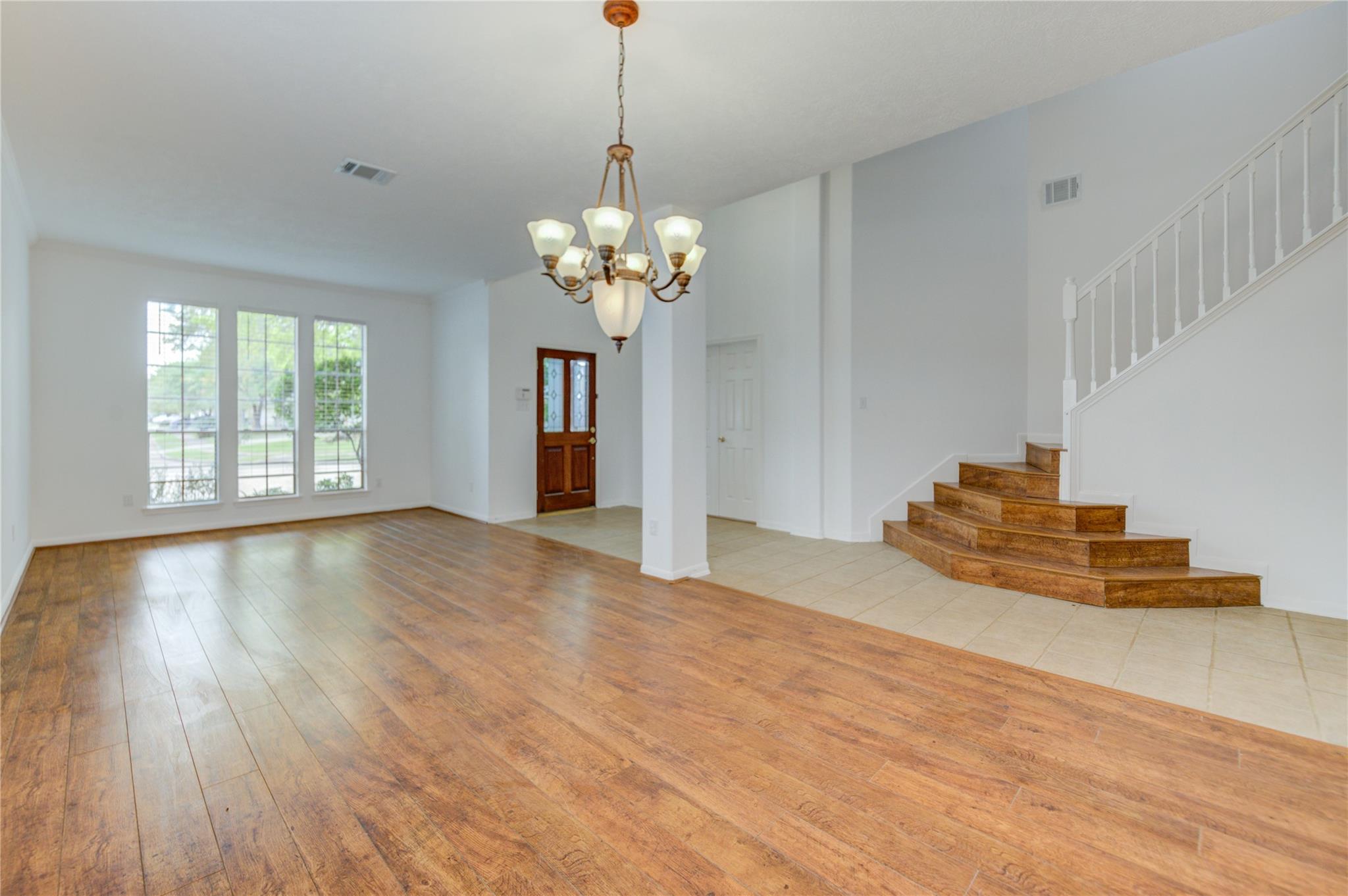 16464 Beewood Glen Drive
