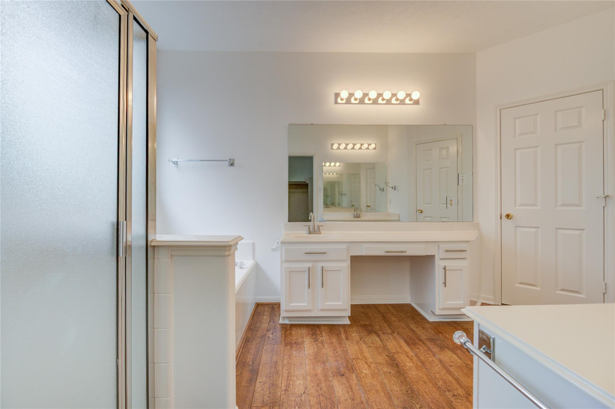 16464 Beewood Glen Drive