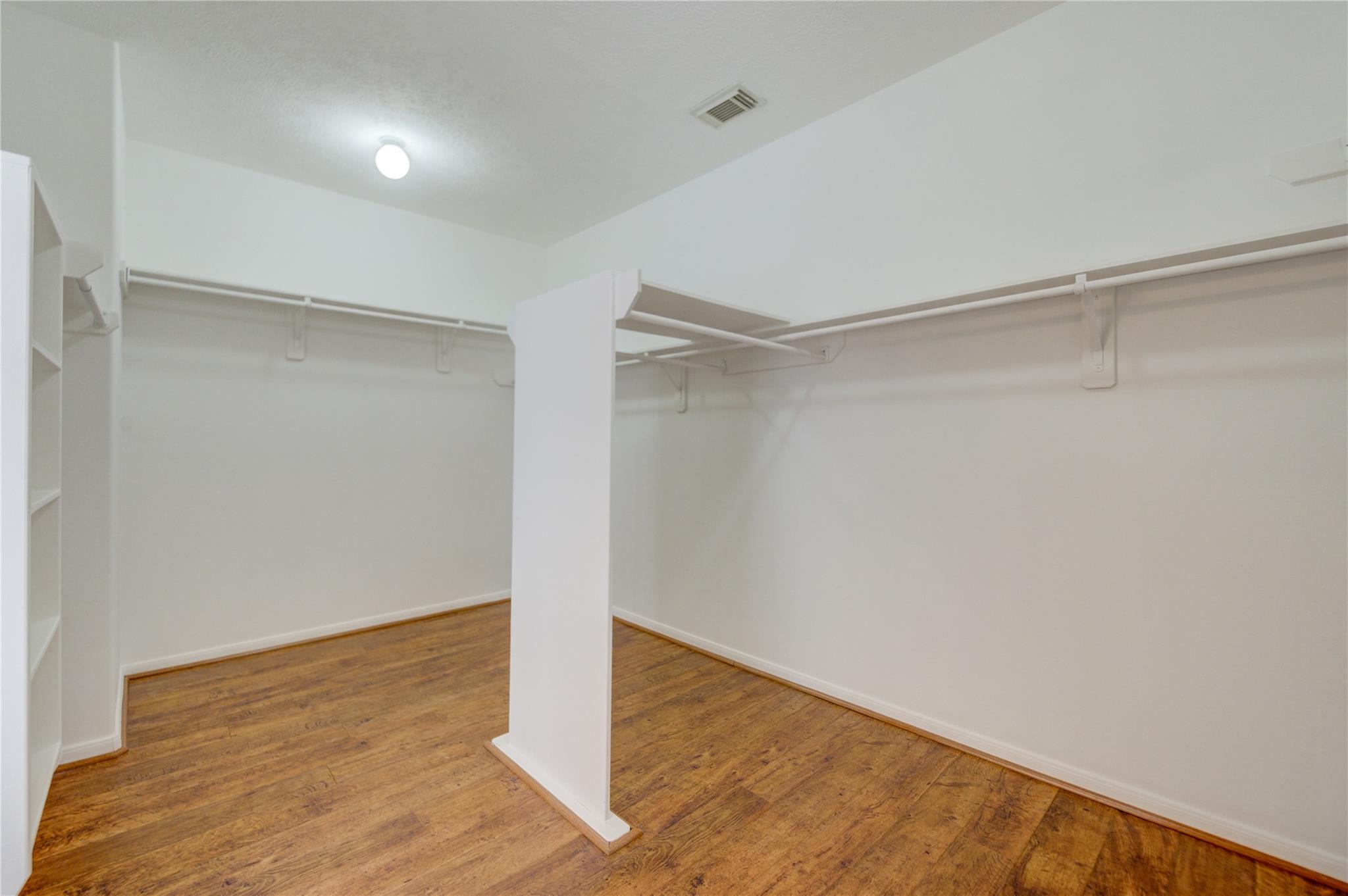 16464 Beewood Glen Drive