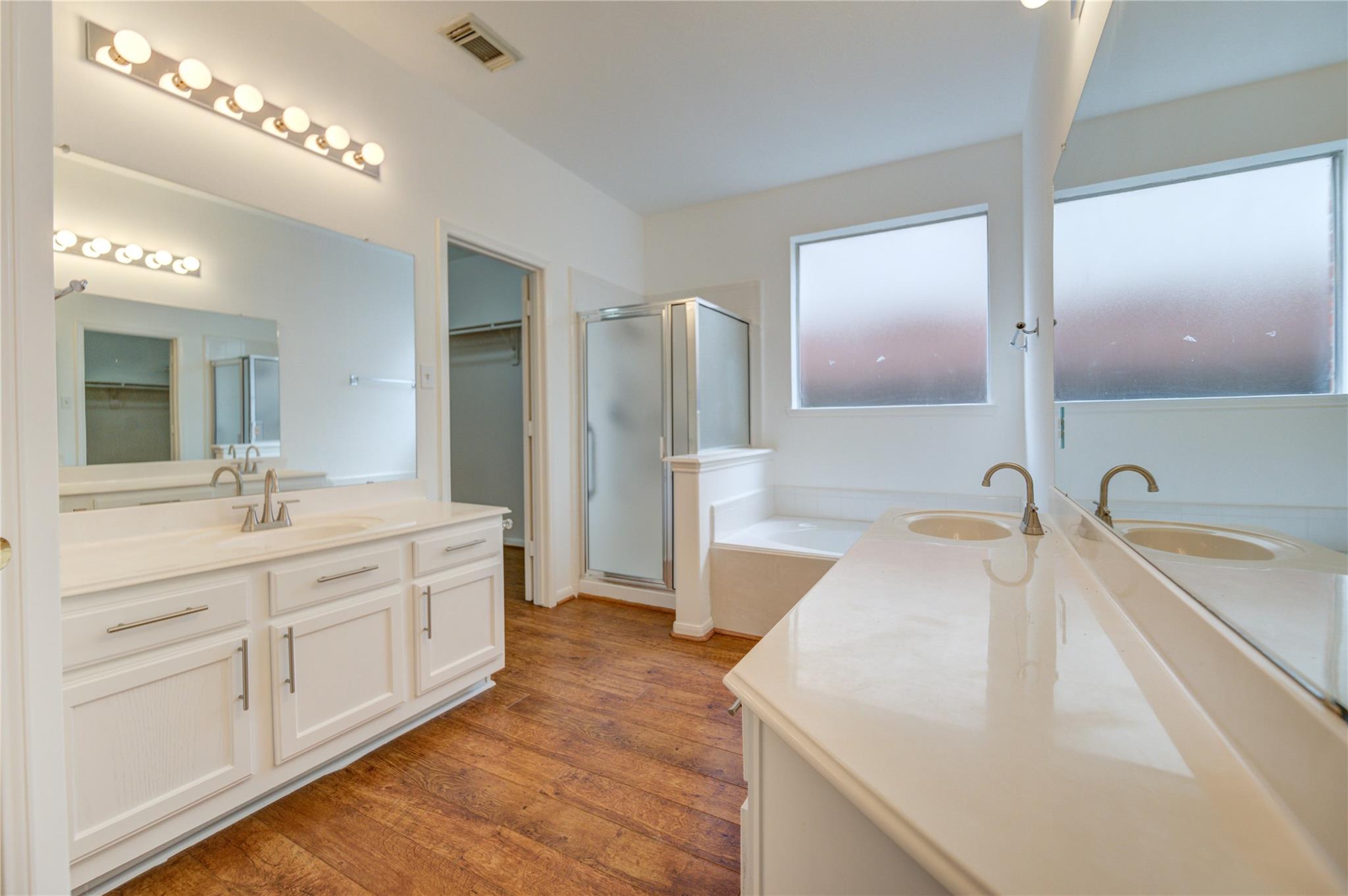 16464 Beewood Glen Drive