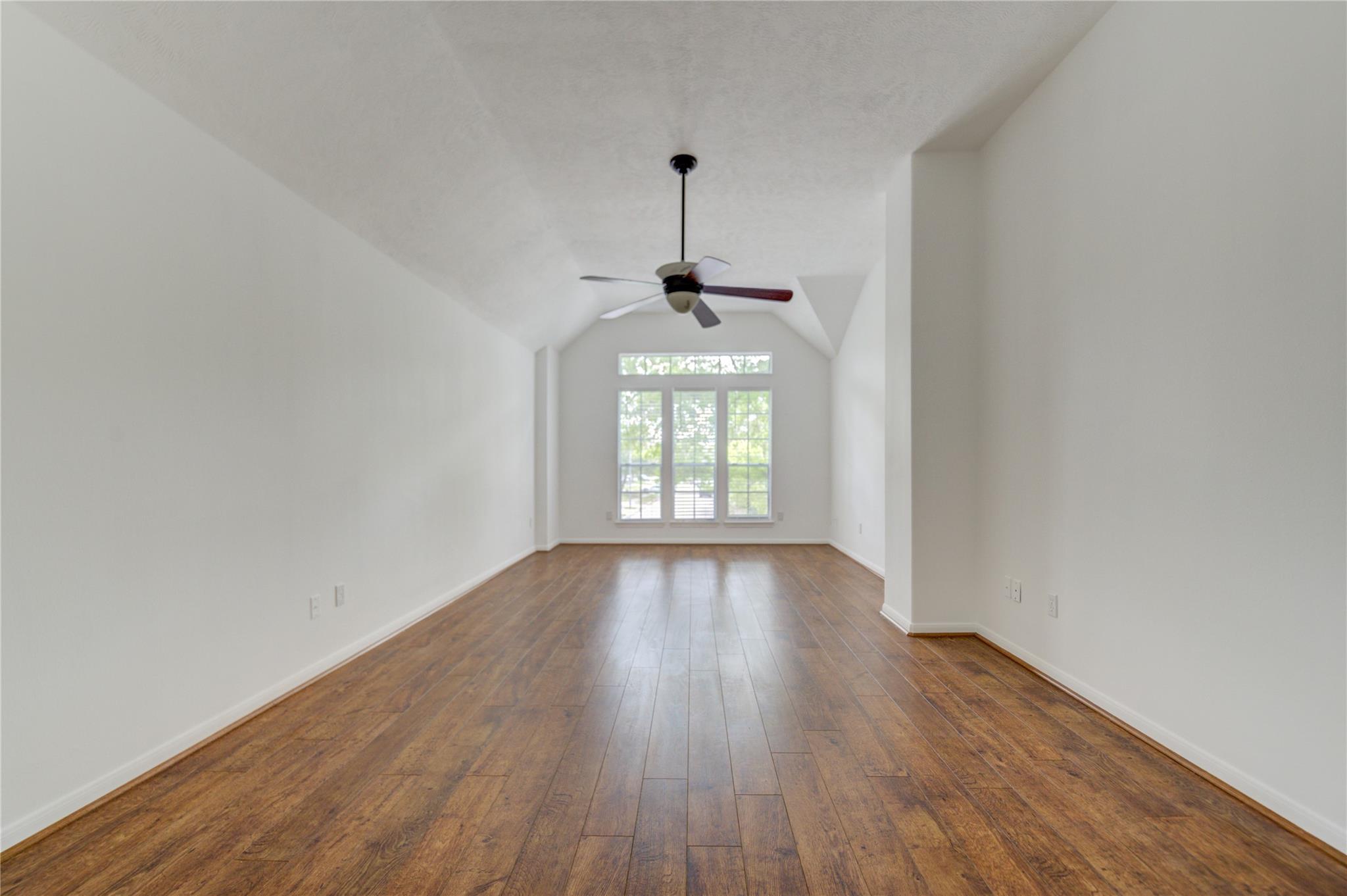16464 Beewood Glen Drive