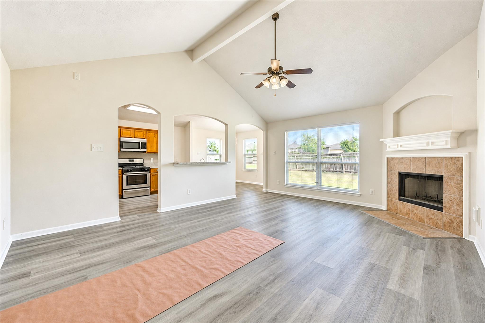 1526 Rogers Lake Lane